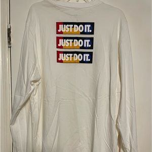 Mens The Nike Tee long sleeve shirt